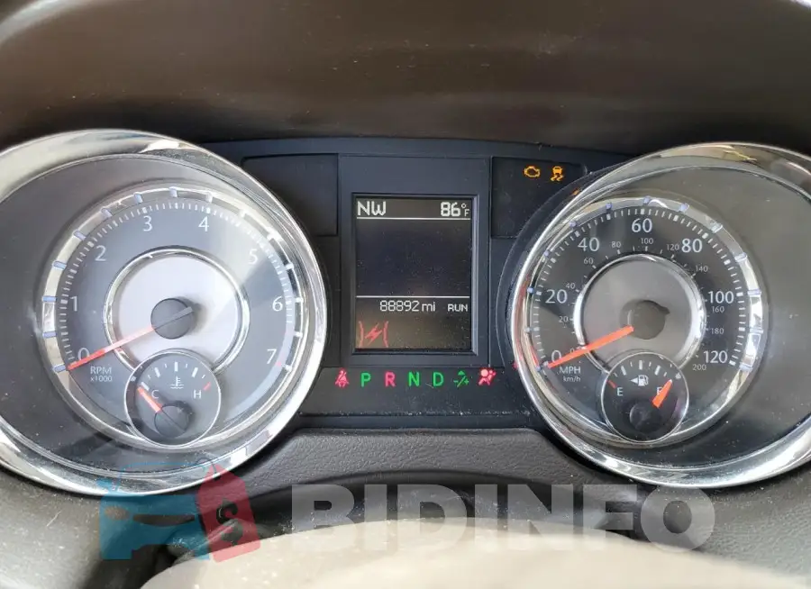 2C4RC1BG8GR136052 Photo# 9