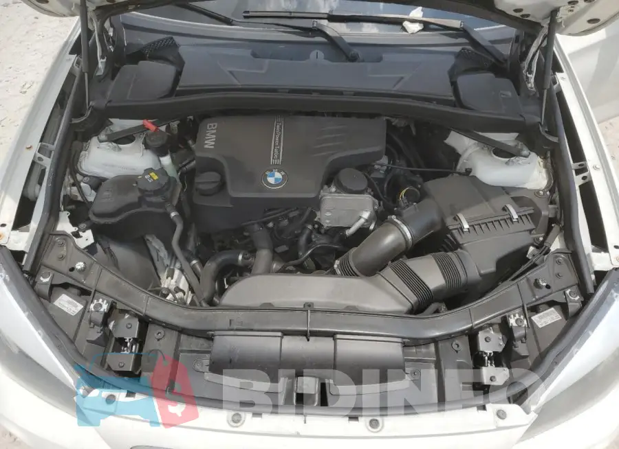 WBAVM1C57FV498553 Photo# 12