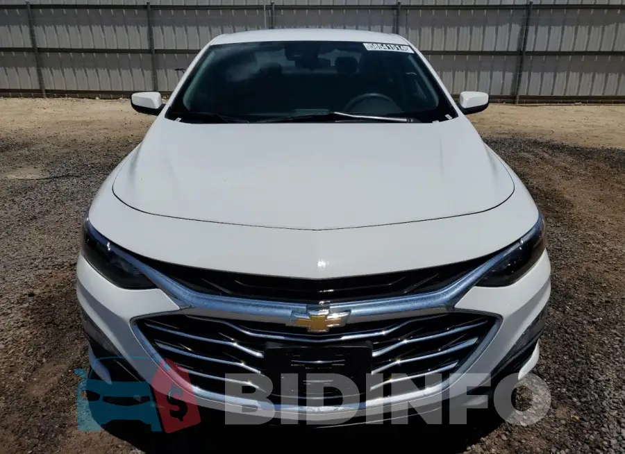 1G1ZD5ST3PF180428 Photo# 5