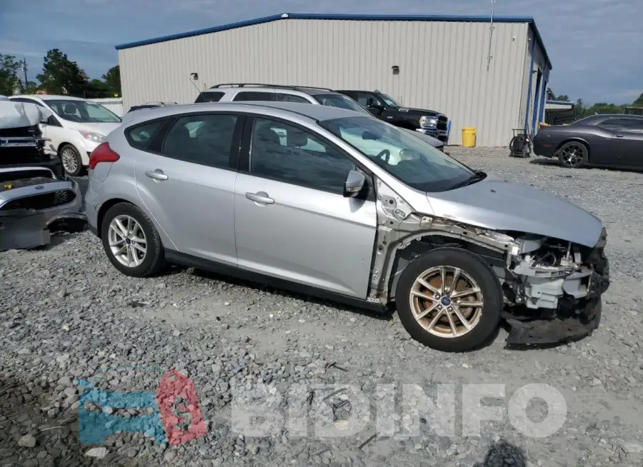 1FADP3K2XHL337286 Photo# 4