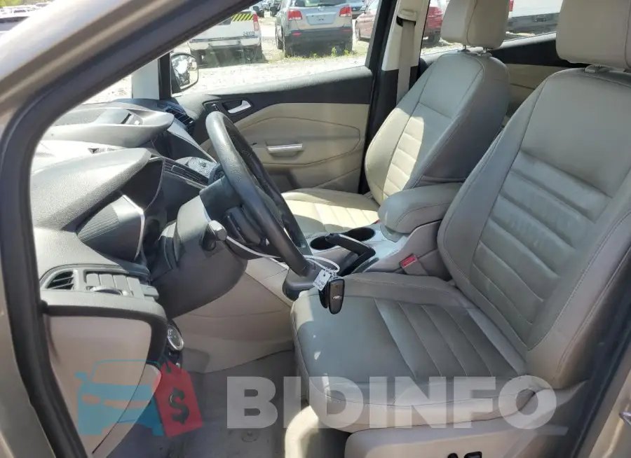 1FADP5CU7GL114049 Photo# 7