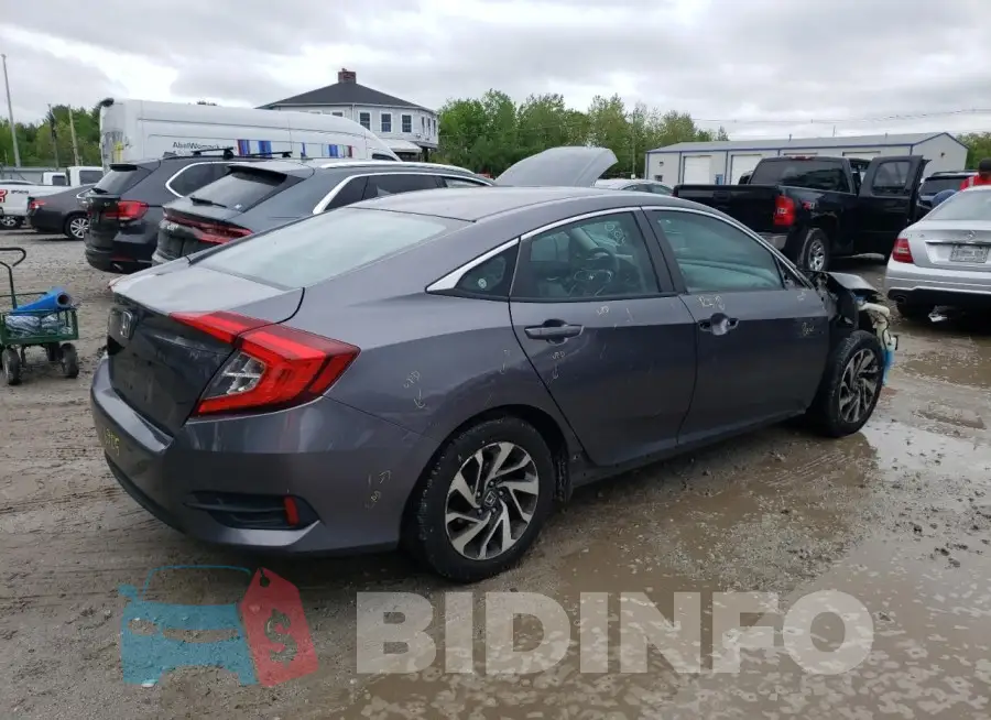 19XFC2F70GE214716 Photo# 3