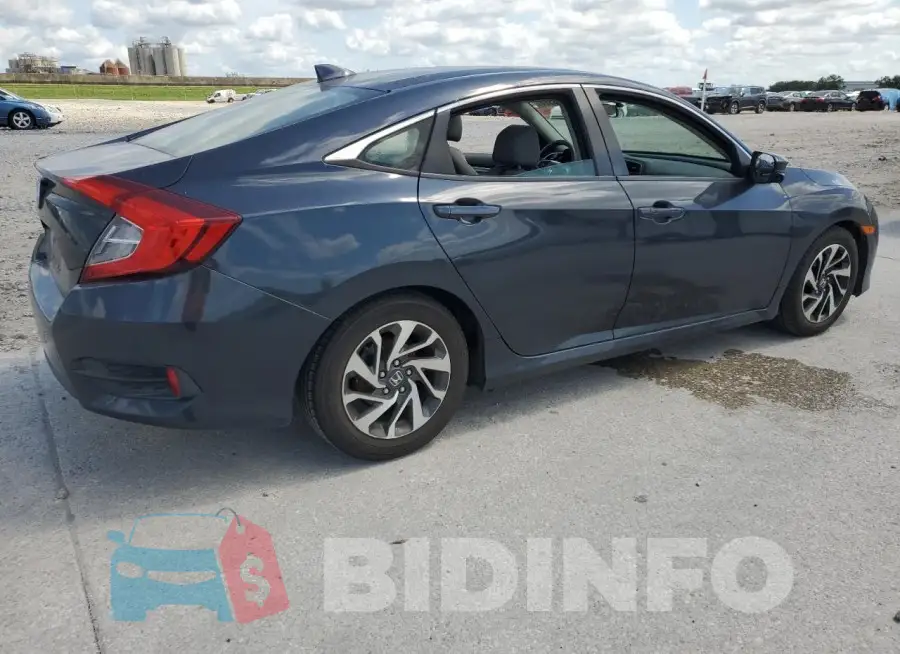 19XFC2F79HE027136 Photo# 3