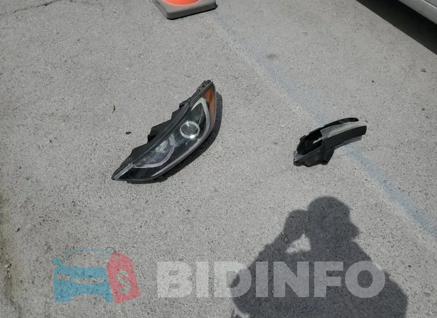 5NPD84LF7HH025512 Photo# 12