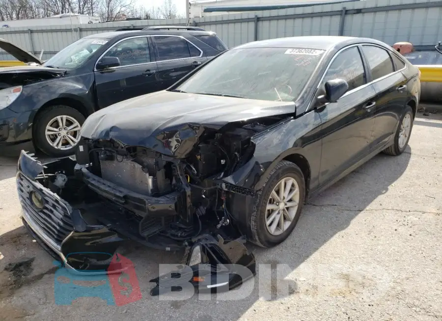 5NPE24AF5KH735864 Photo# 2