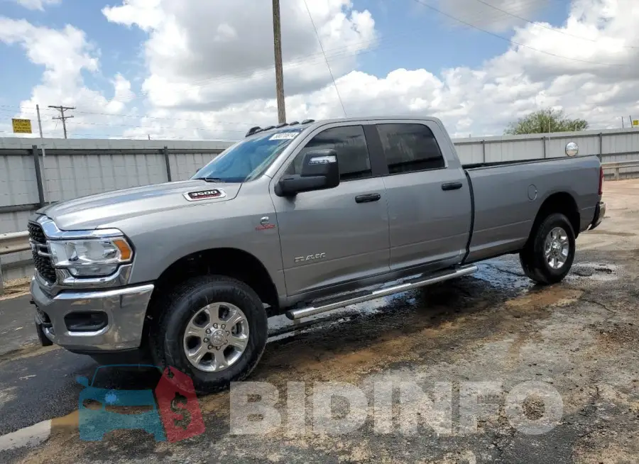 3C63R3HL8RG281113 Photo# 1
