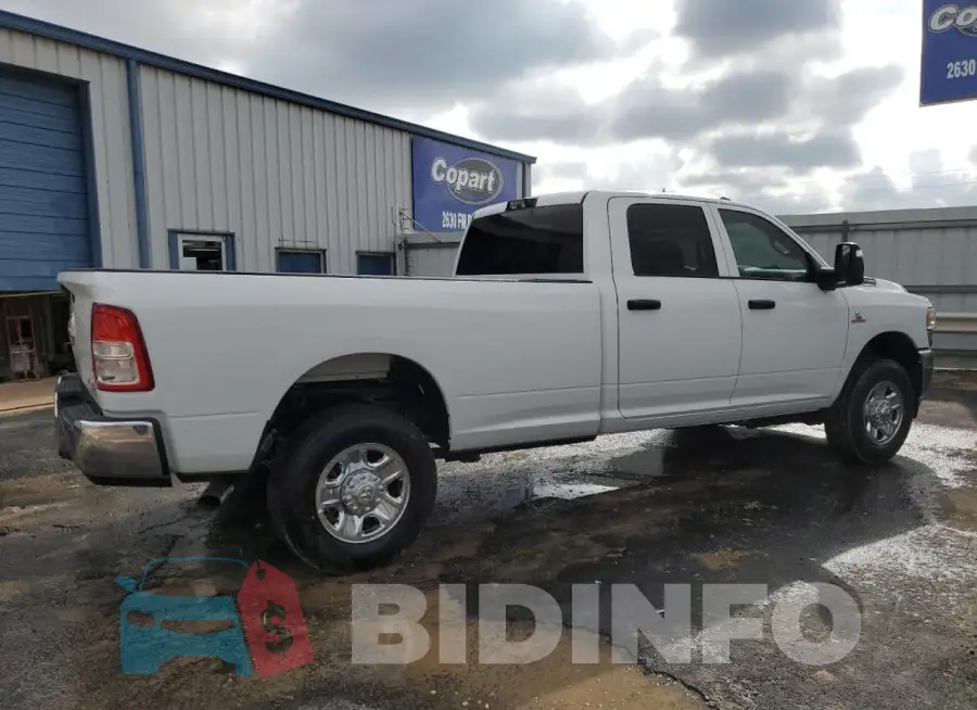 3C6UR5HL2RG270107 Photo# 3