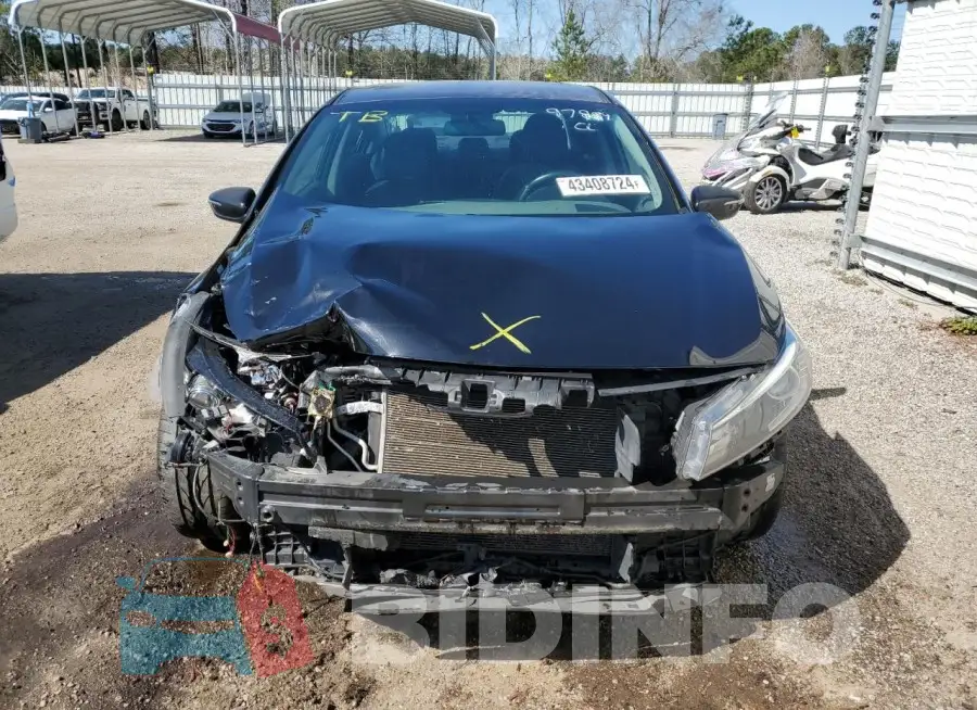 3KPFL4A86HE089167 Photo# 5