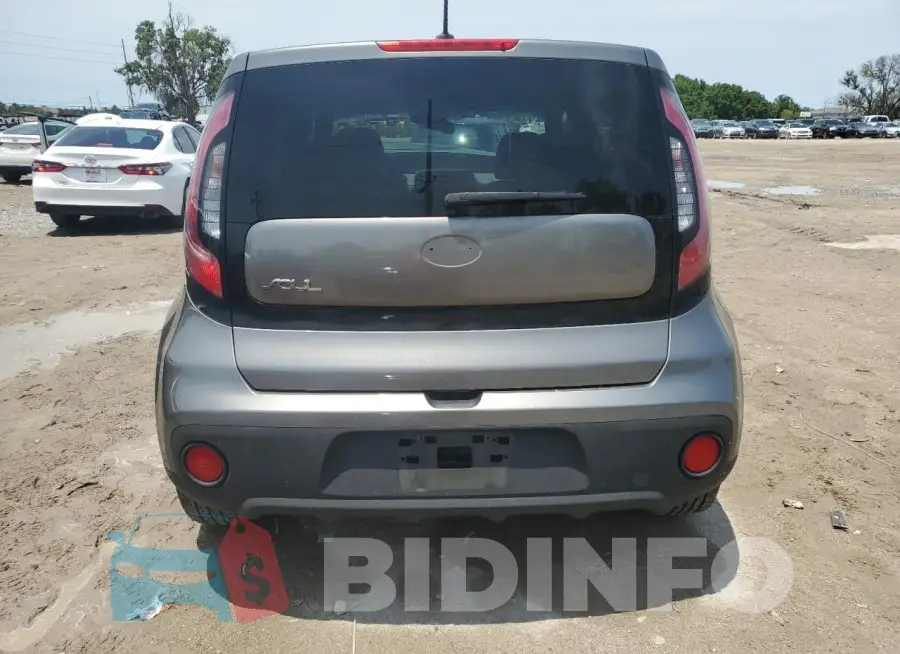 KNDJN2A2XJ7523259 Photo# 6