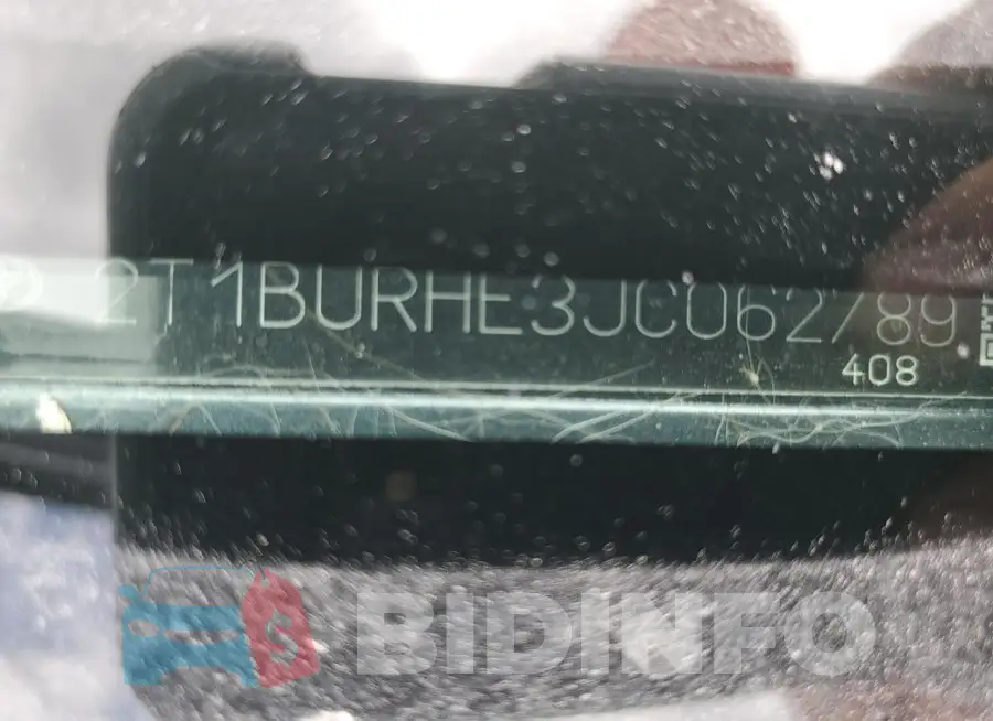 2T1BURHE3JC062789 Photo# 12