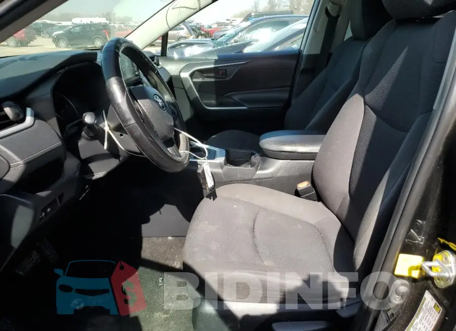 2T3F1RFV7KW017777 Photo# 7