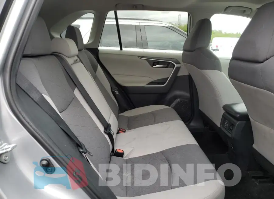 2T3P1RFV8KW078978 Photo# 11