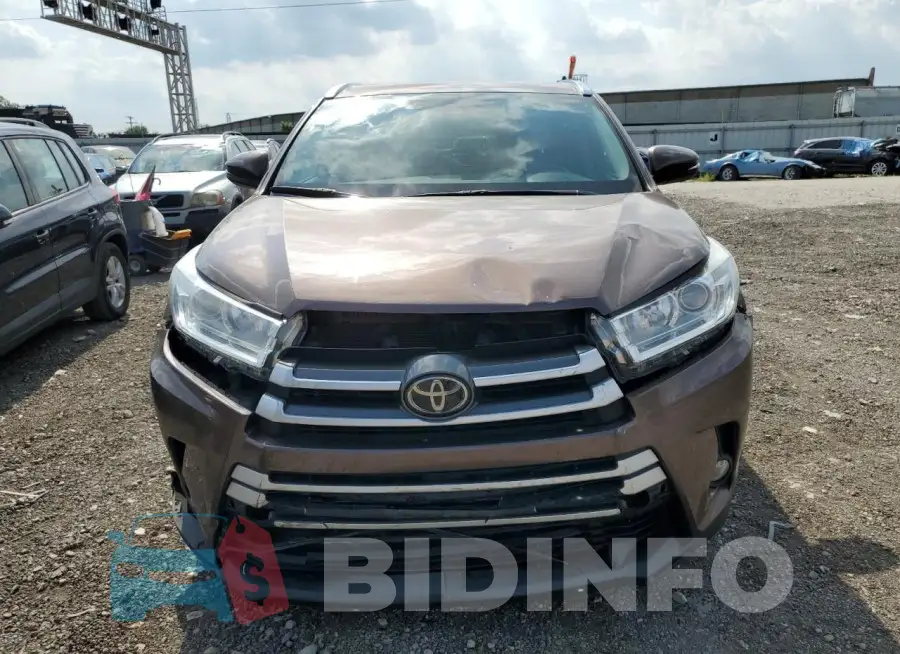 5TDJZRFHXKS963953 Photo# 5