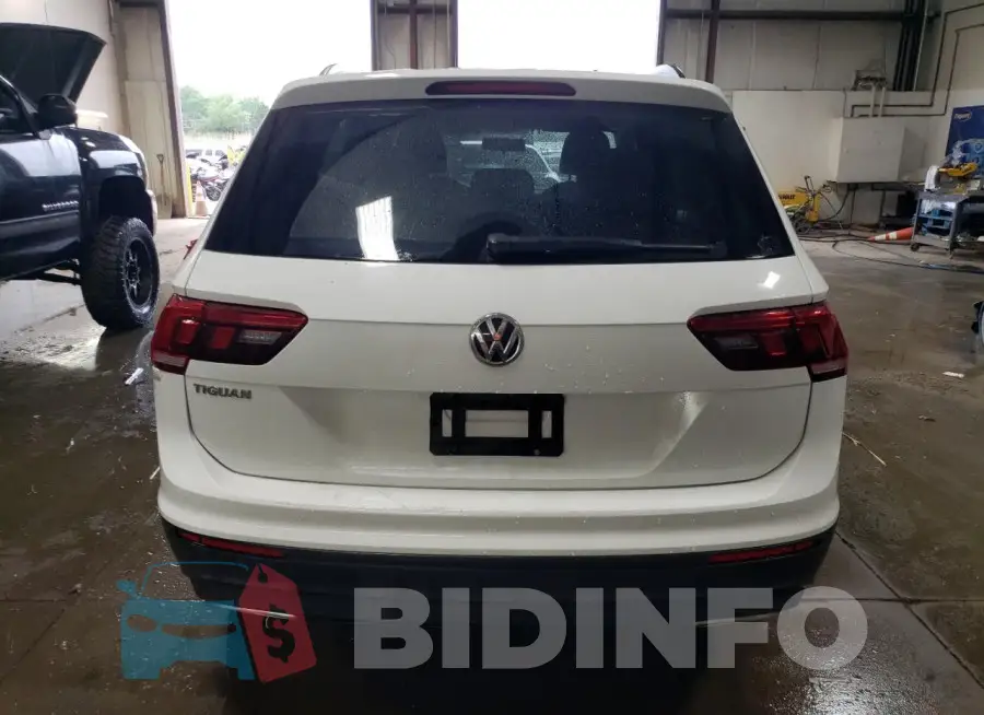 3VV1B7AX3KM120332 Photo# 6