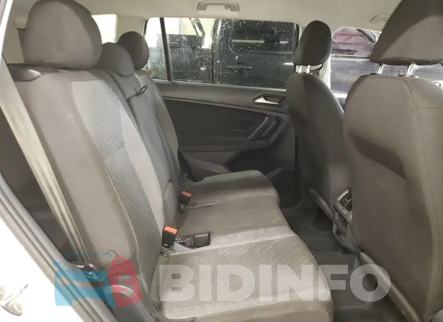 3VV1B7AX3KM120332 Photo# 10