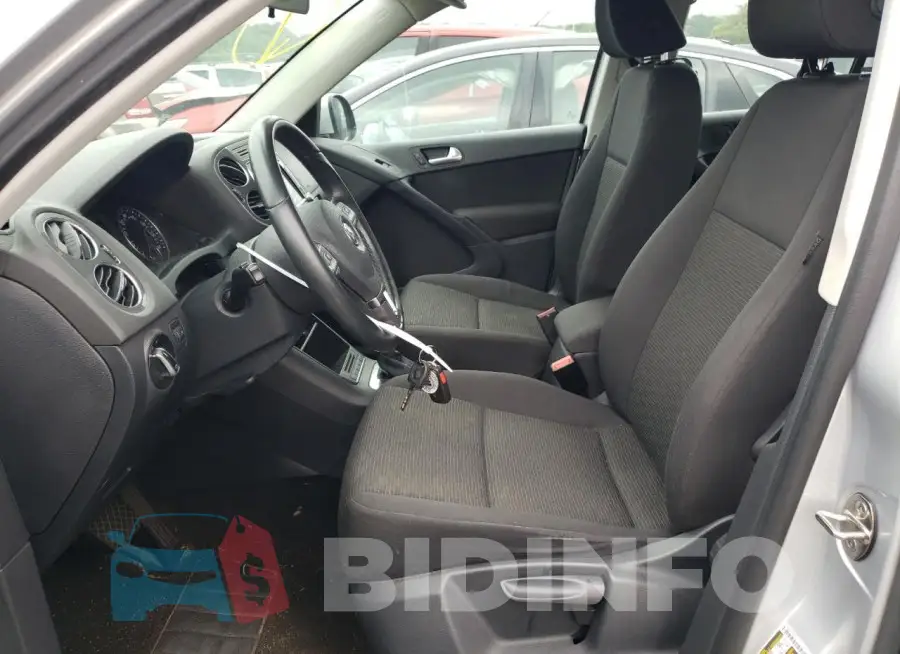 WVGAV7AX7FW611266 Photo# 7