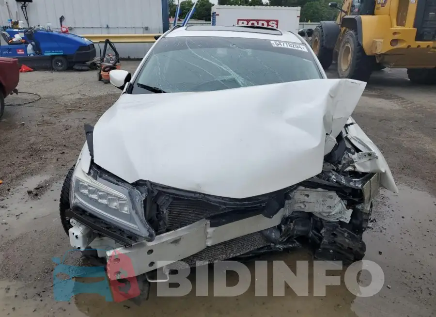 19UDE2F30JA010184 Photo# 5
