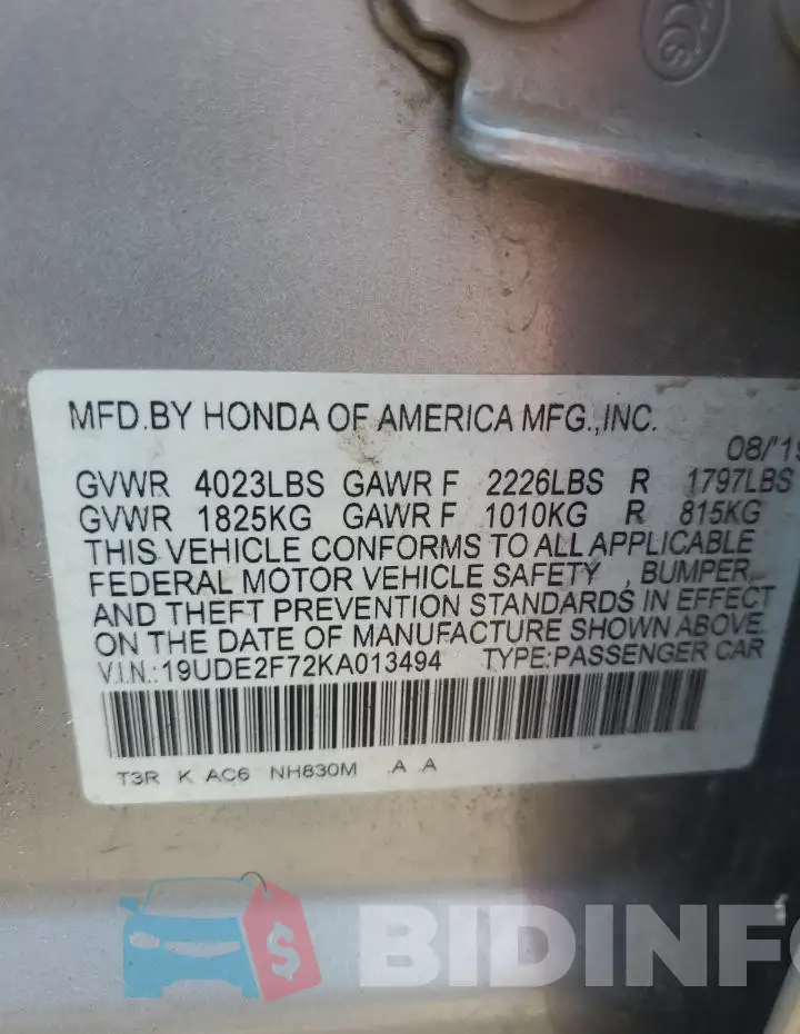 19UDE2F72KA013494 Photo# 12