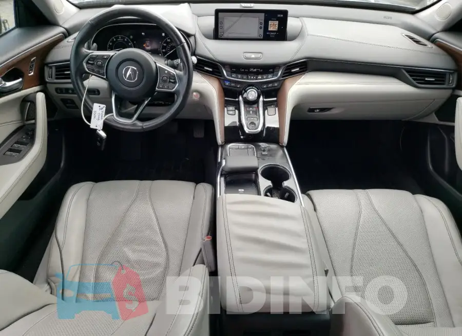 19UUB6F63MA006774 Photo# 8