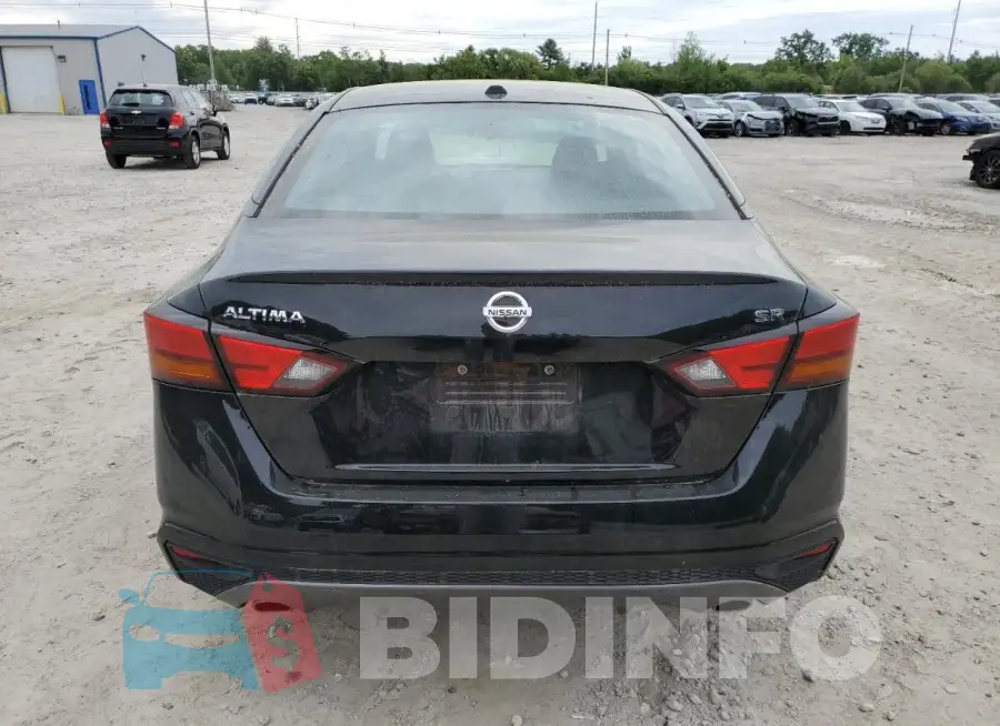 1N4BL4CV1KC207387 Photo# 6