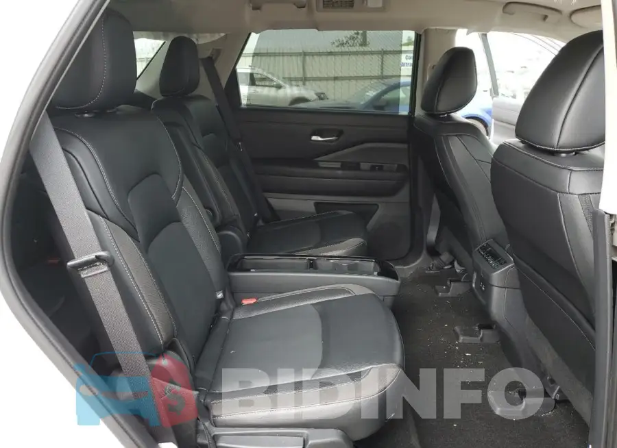 5N1DR3CD8PC263333 Photo# 11