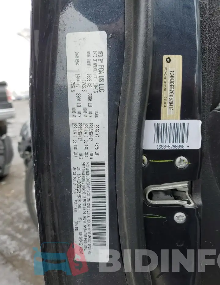 1C4NJDEB2GD579418 Photo# 14