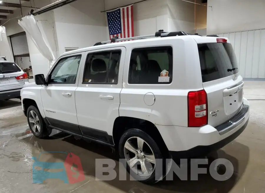 1C4NJRFBXHD176316 Photo# 2