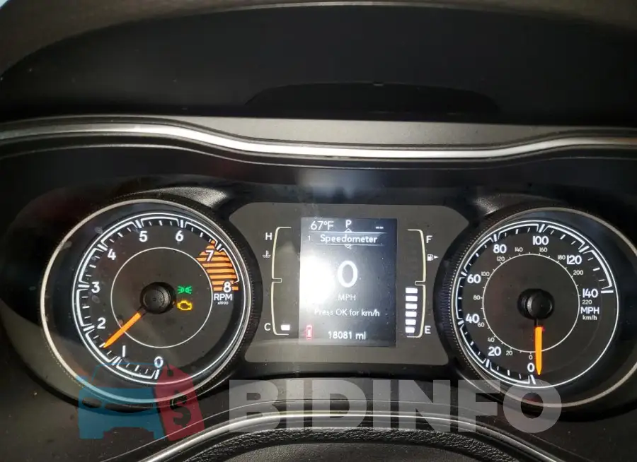 1C4PJMLXXKD412952 Photo# 9