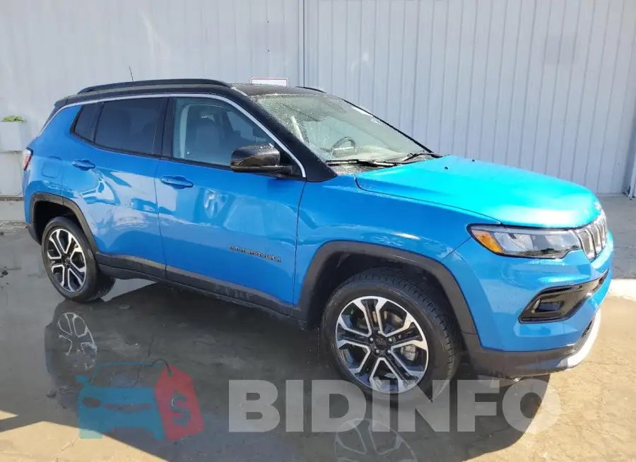 3C4NJDCB5NT201667 Photo# 4