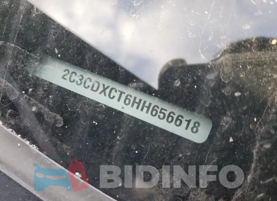 2C3CDXCT6HH656618 Photo# 12