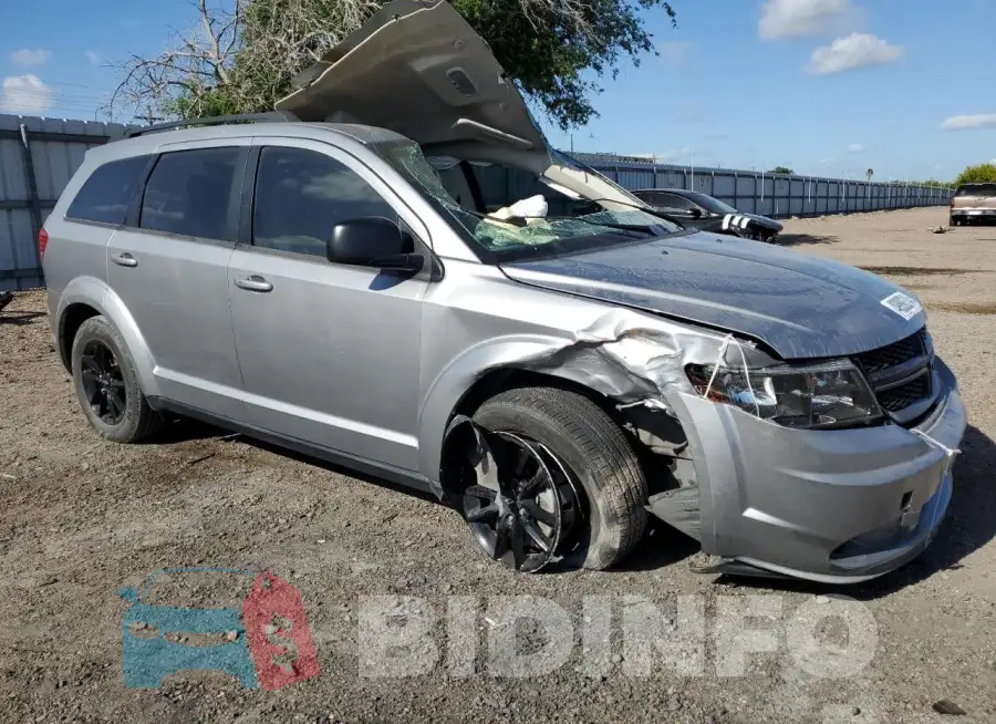 3C4PDCAB9LT261798 Photo# 4
