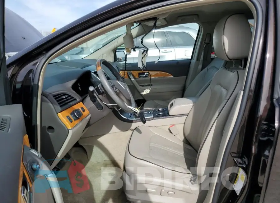 2LMDJ6JK9FBL34178 Photo# 7