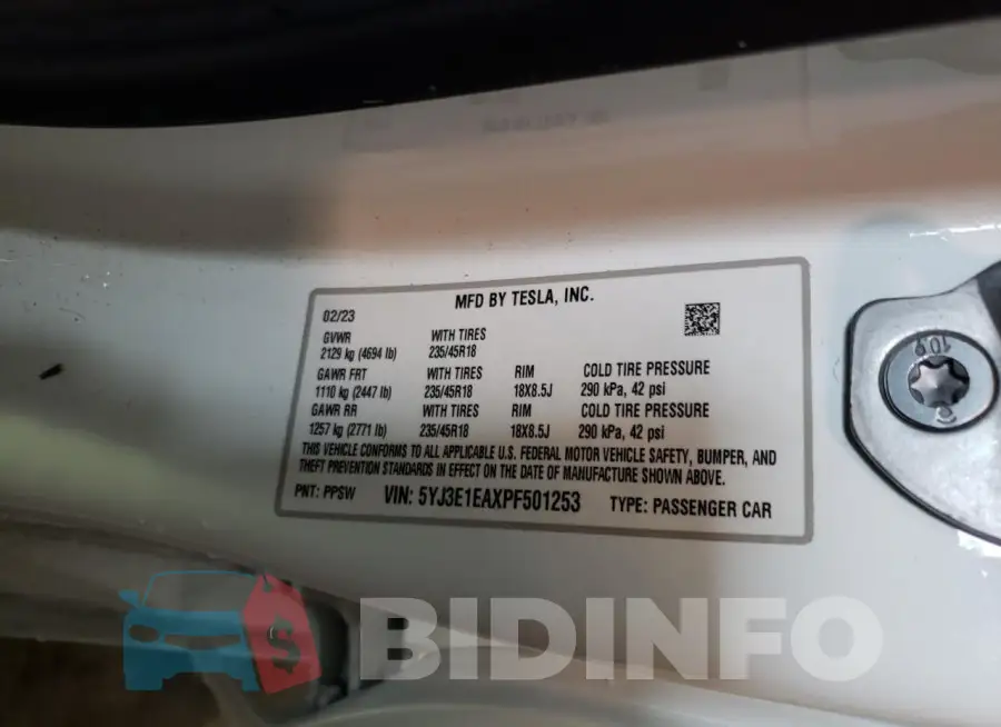 5YJ3E1EAXPF501253 Photo# 12