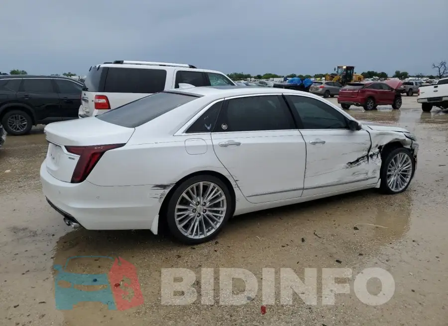 1G6KE5RS7LU110202 Photo# 3
