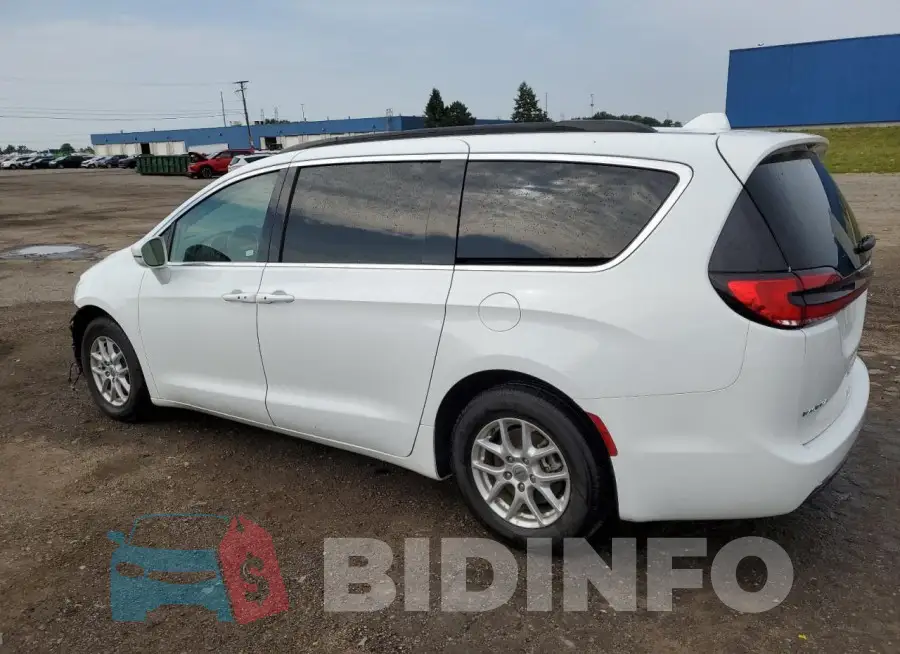 2C4RC1BGXNR178493 Photo# 2