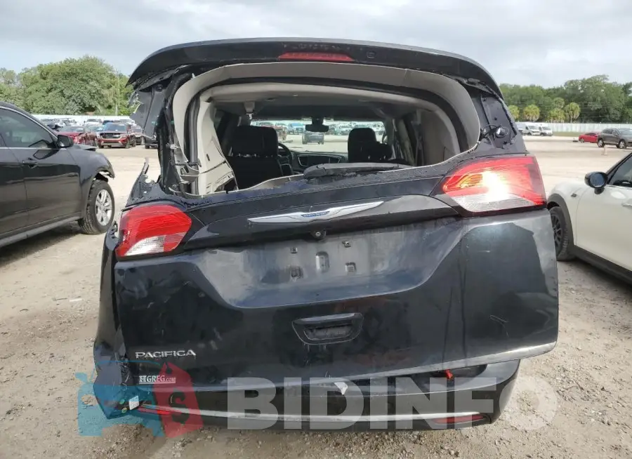 2C4RC1EG5HR591874 Photo# 6
