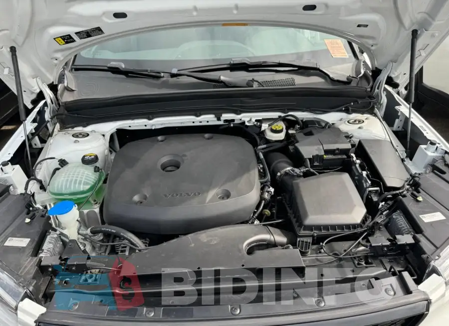 YV4162UM6M2617129 Photo# 7