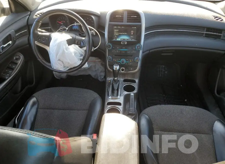 1G11D5SL6FF162890 Photo# 8
