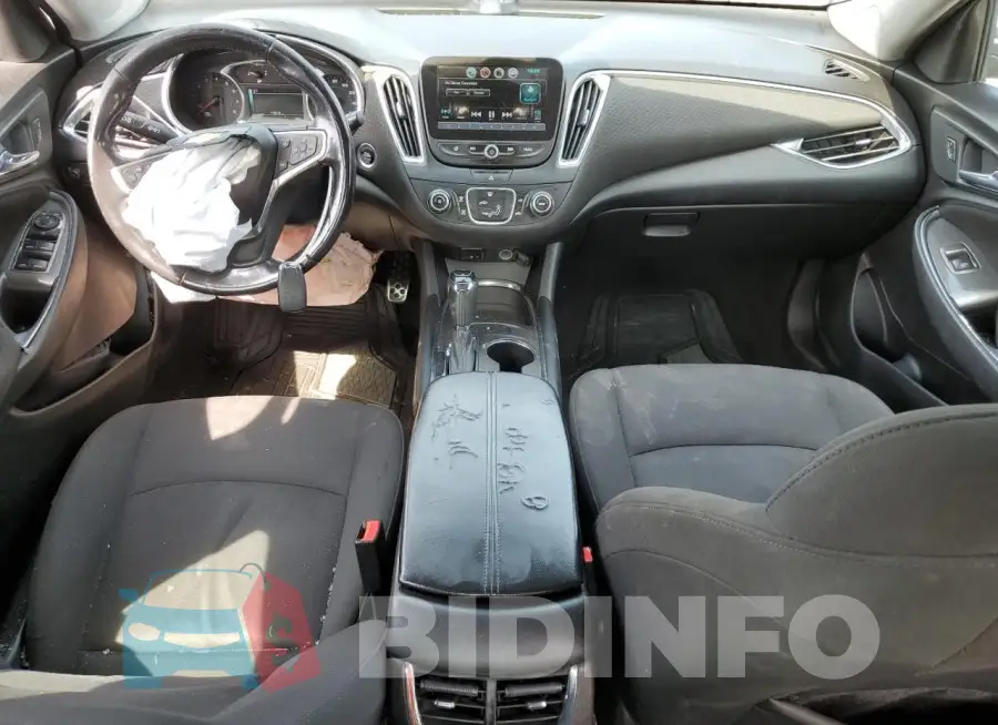 1G1ZD5ST1JF152487 Photo# 8