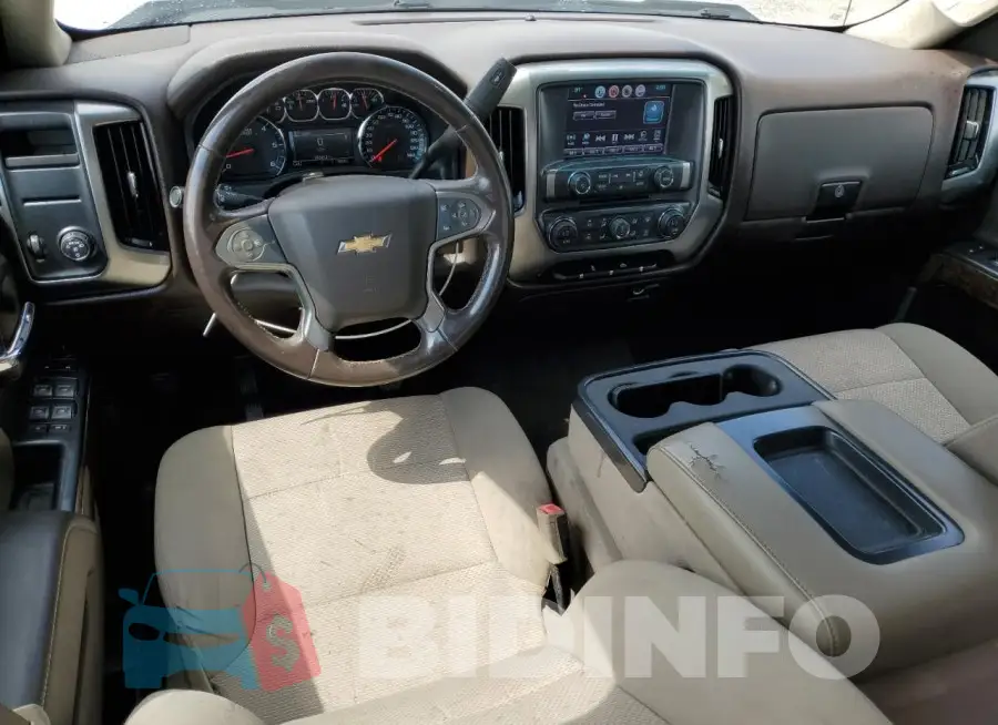 3GCPCREH9JG330225 Photo# 8
