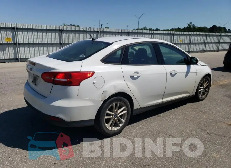 1FADP3F21GL261174 Photo# 3
