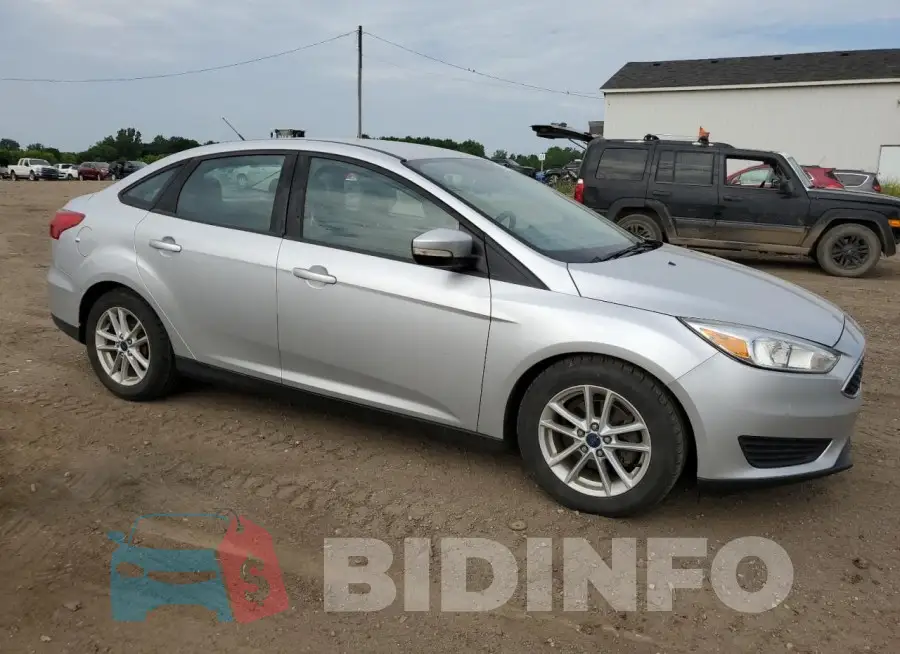 1FADP3F25GL289723 Photo# 4