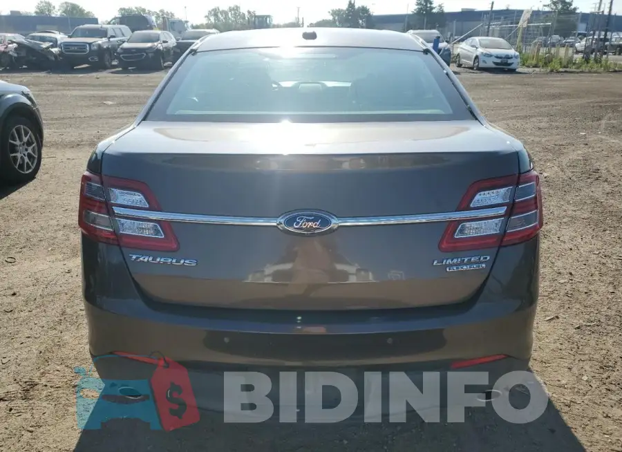 1FAHP2F87FG110816 Photo# 6