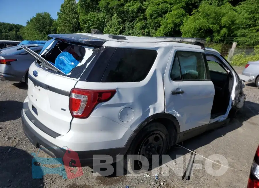 1FM5K8AR2JGC18246 Photo# 3