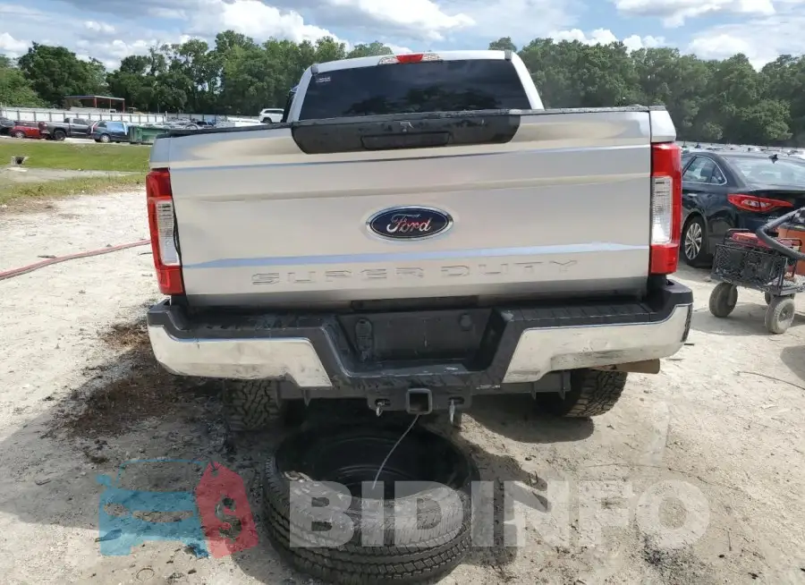 1FT7W2BT3JEC60252 Photo# 6