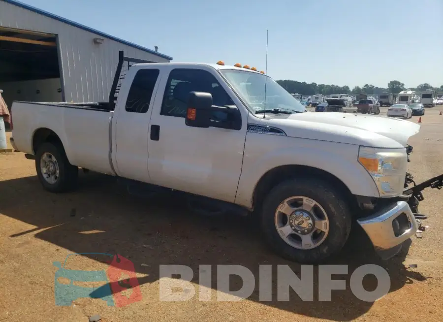 1FT7X2A60GEB40250 Photo# 4