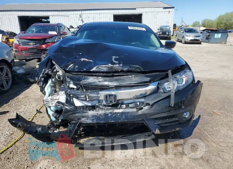 19XFC1F70HE028847 Photo# 5