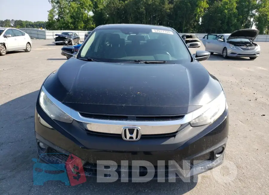 19XFC1F90HE020667 Photo# 5
