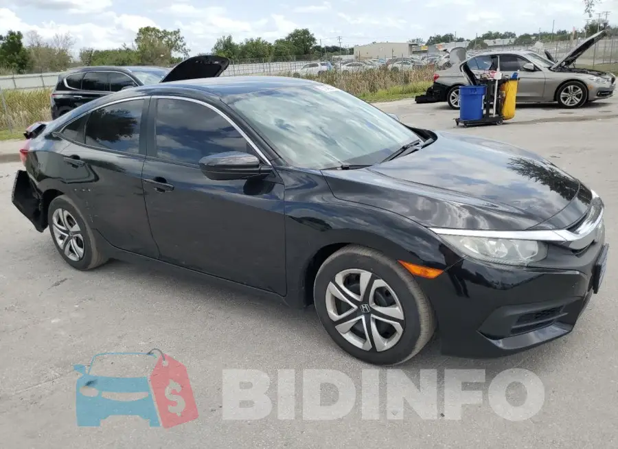19XFC2F52GE008716 Photo# 4
