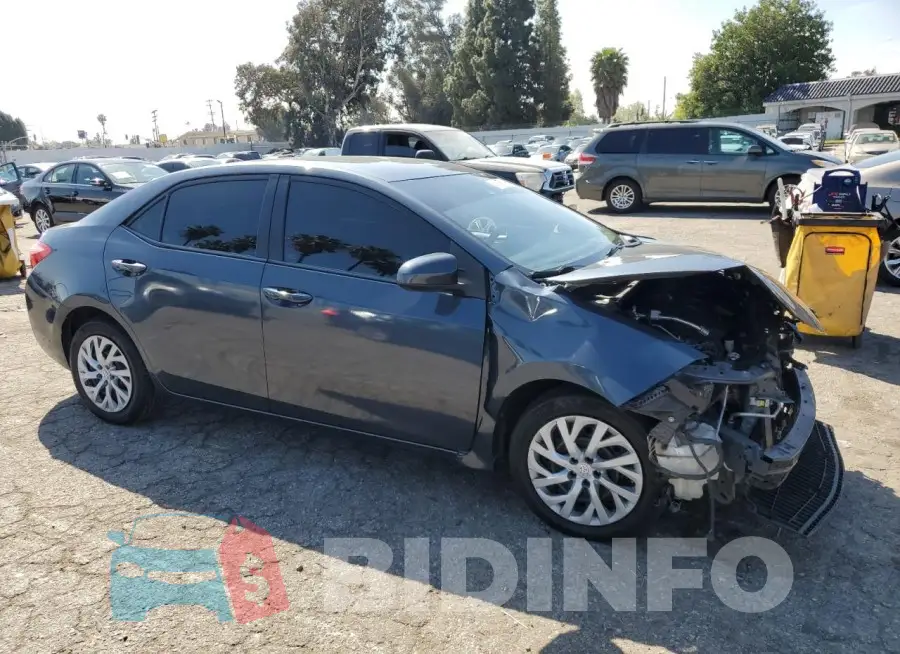2T1BURHE4JC036976 Photo# 4